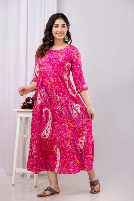 Henal Pink Paisley Cotton Maternity Dress – Vibrant Maxi for Modern Moms