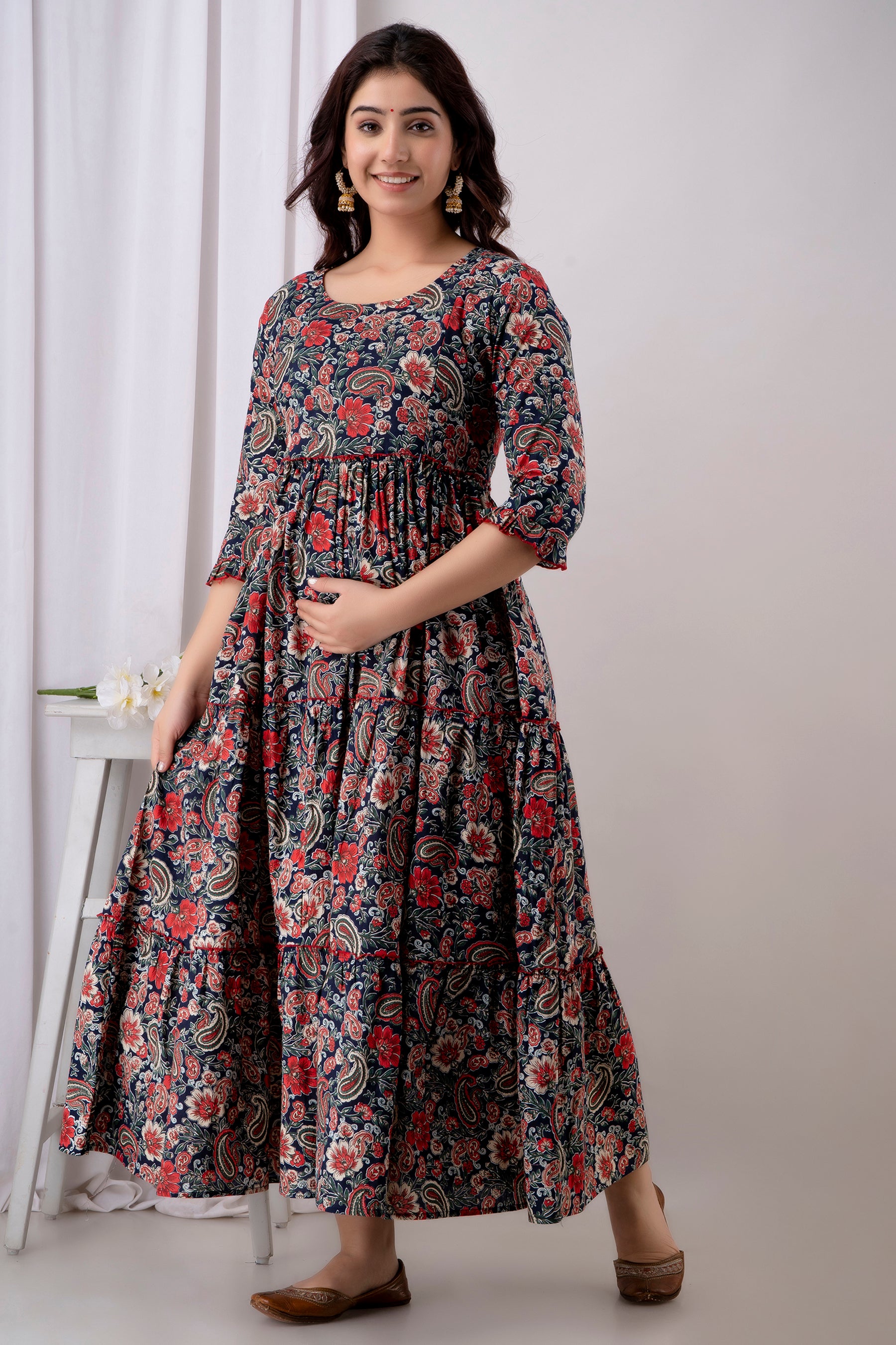 Dark Floral Printed Cotton Maternity Dress | Feeding Friendly Pregnancy Wear - HENAL