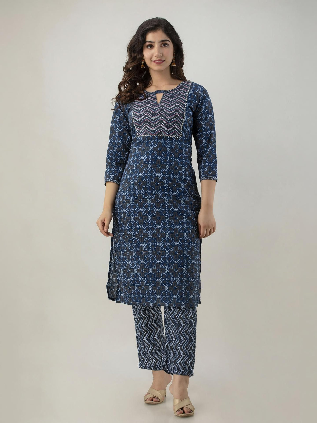 Henal Women Kurta Pant Set