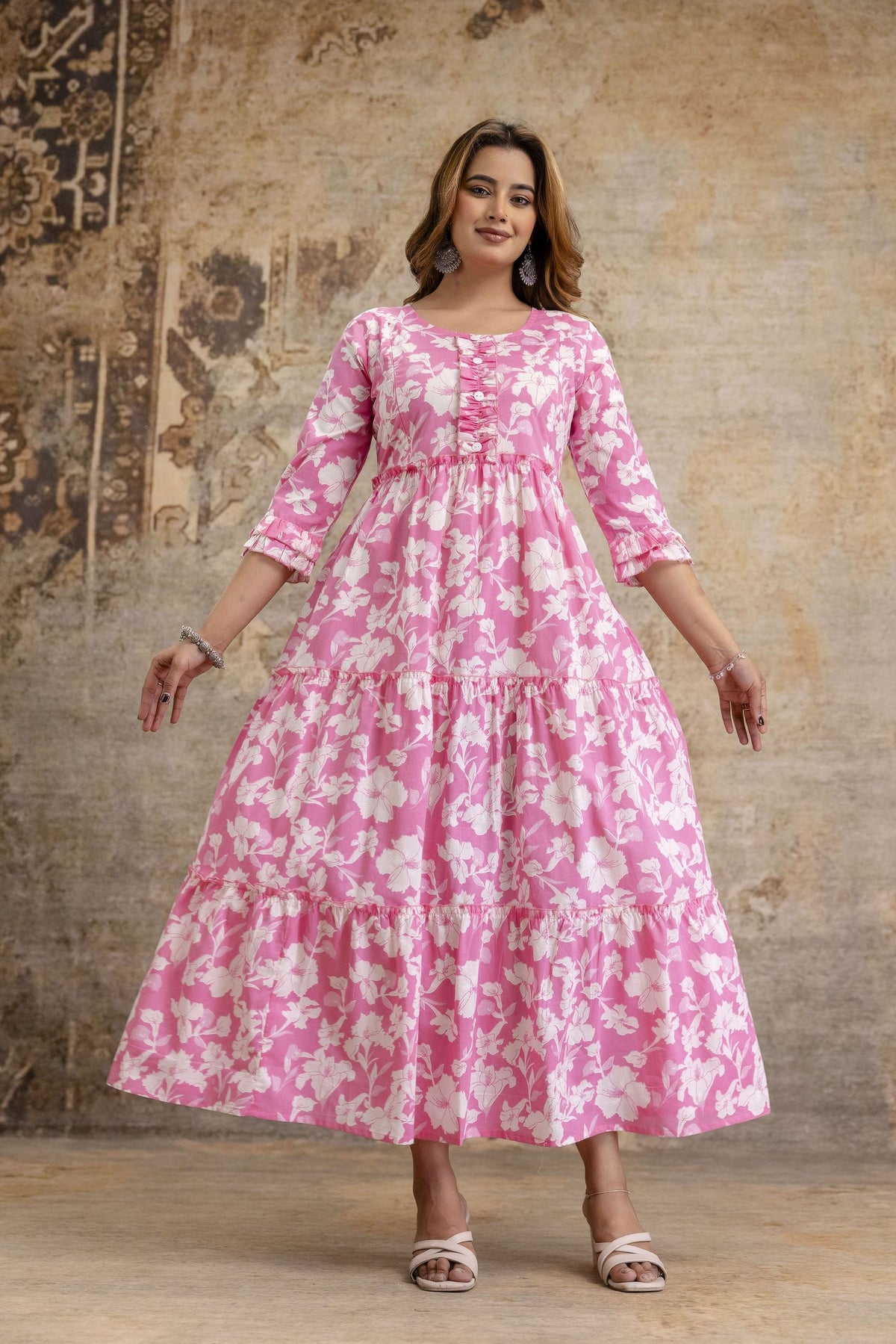 Pink kurta option — HENAL Baby pink garment shown in the original product photo